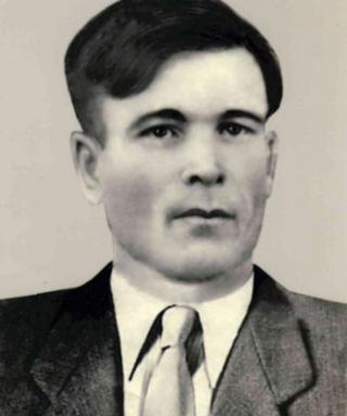 Гуменный Василий Кузьмич