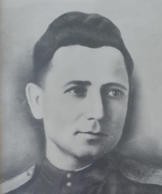 Леонтьев Яков Ефимович