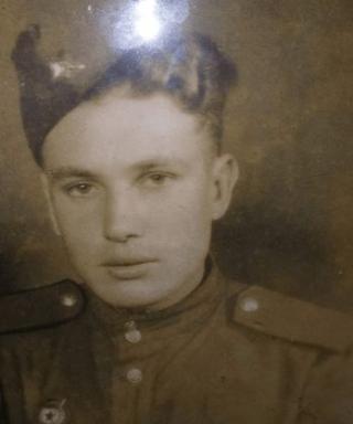 Селиверстов Петр Тихонович