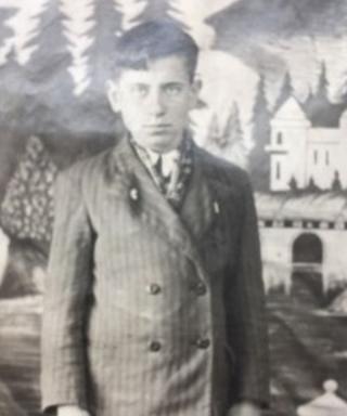 Чернов Виктор Захарович