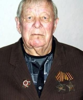Лахнов Алексей Никитович