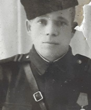 Белоусов Иван Леонович