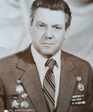 Шустров Виктор Васильевич