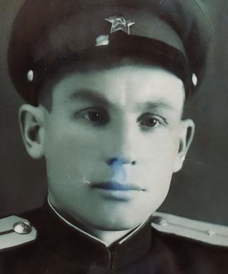 Леонтьев Дмитрий Иванович