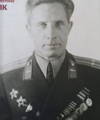Самочатов Виктор Петрович