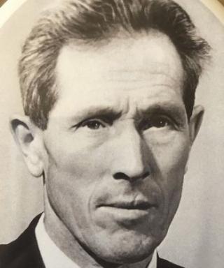 Комаров Иван Дмитриевич