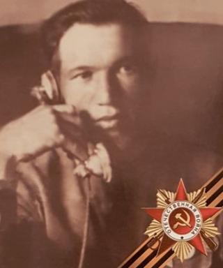 Комолов Петр Иванович