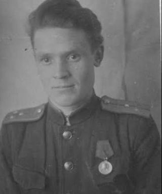 Солынин Дмитрий Яковлевич