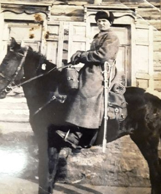 Веретенников Егор Леонтьевич