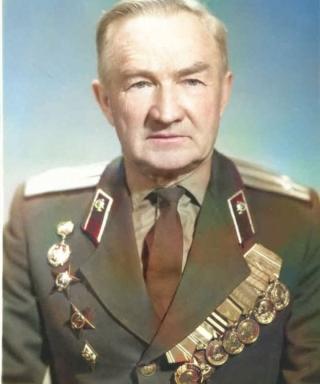 Смирнов Леонид Александрович