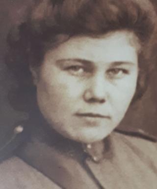 Дрожжина Александра Петровна