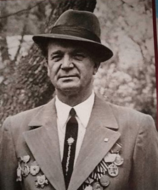 Мирошниченко Валентин Егорович