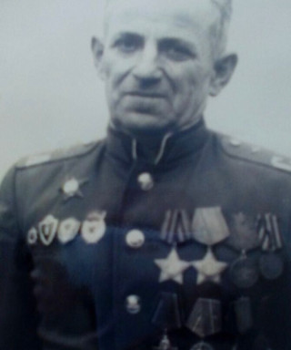 Шхумов Али Байрамбекович