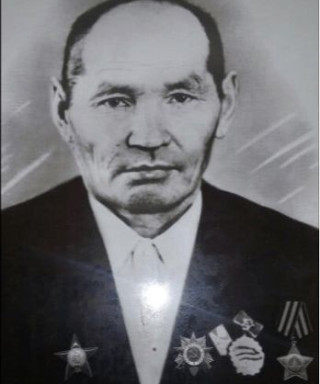 Дусанов Ахмет Саренович