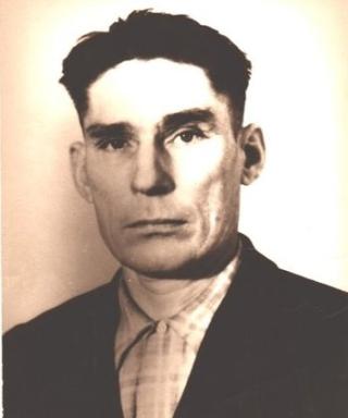 Черняев Яков Дмитриевич