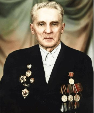 Камонин Пётр Назарович