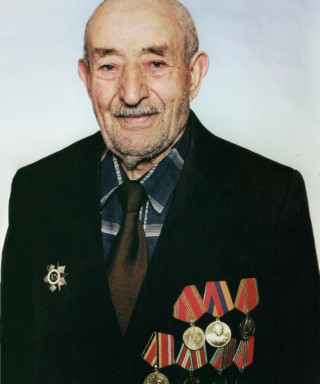 Акопян Агаджан Азизович