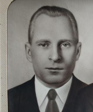 Фирсенков Иван Яковлевич