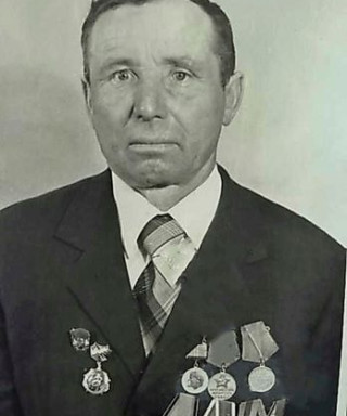 Андрюшов Иван Леонтьевич