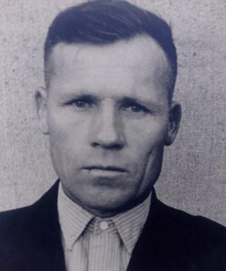 Краснопояс Иван Тихонович