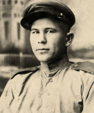 Карлявин Евгений Нестерович