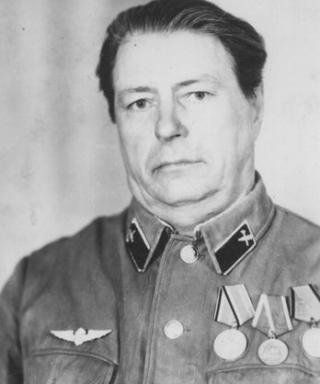 Шмелев Дмитрий Степанович