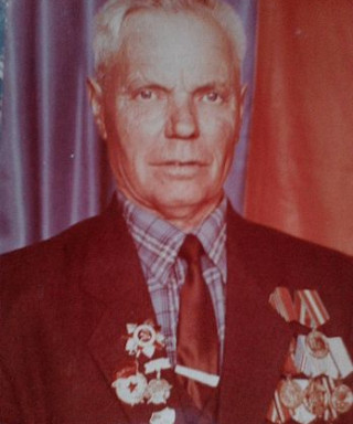 БОЛОТОВ БОРИС ДМИТРИЕВИЧ