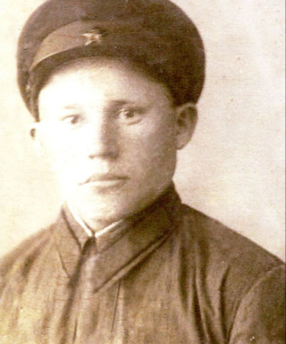 Васильев Денис Тихонович