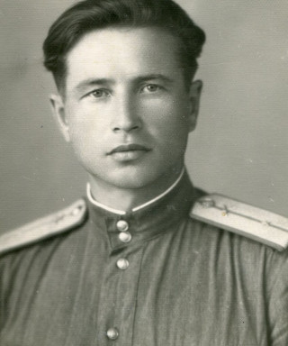 Святогоров Леонид Николаевич