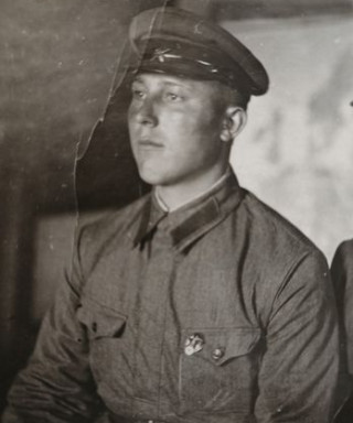 Грязнов Петр Леонтьевич