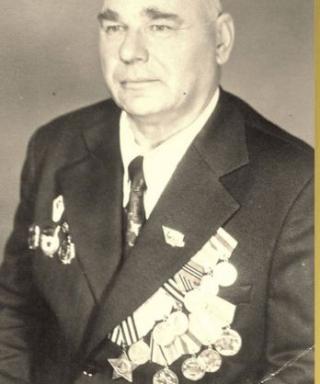 Хвостиков Максим Григорьевич