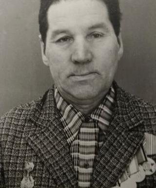 Ездаков Иван Григорьевич