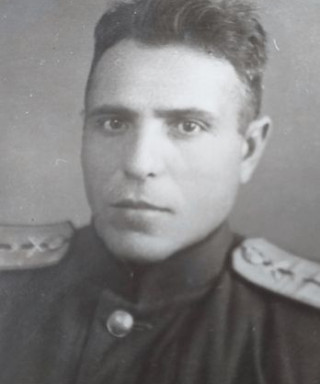 Котов Тихон Дмитриевич