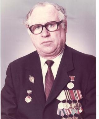 Лосев Геннадий Сергеевич