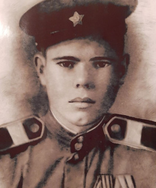 Ушаков Виктор Николаевич