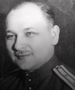 Толстов Павел Васильевич