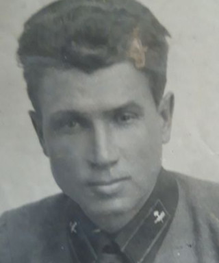 Петинов Петр Егорович