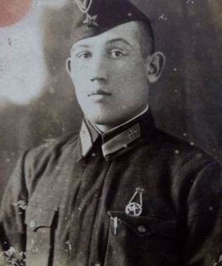 Сыраев Мунир