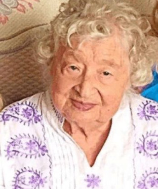 Карлаш(Клюшнева) Елизавета Дмитриевна