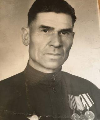 Кравцов Петр Елизарович