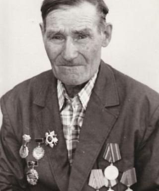 Непомнящих Михаил Леонтьевич