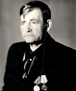 Басалаев Устин Яковлевич