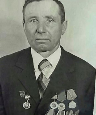 Андрюшов Иван Леонтьевич