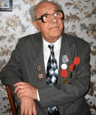 Смирнов Вячеслав Дмитриевич