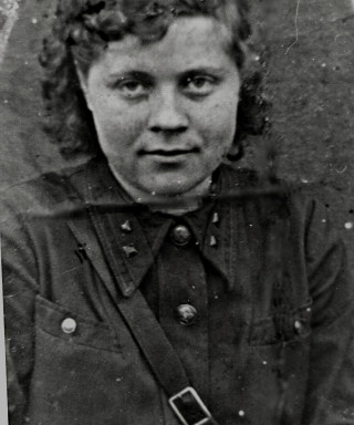 Болотская  (Копылова) Клавдия Петровна