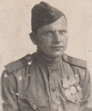 Лазарев Петр Егорович