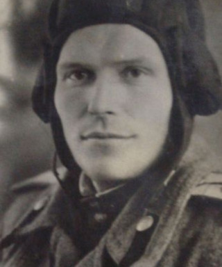 Яблоков Дмитрий Васильевич