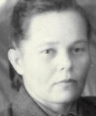 Попова Клавдия Ивановна