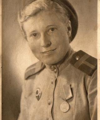 ЛЁЗИНА(АГАФОНОВА) АЛЕКСАНДРА МИТРОФАНОВНА