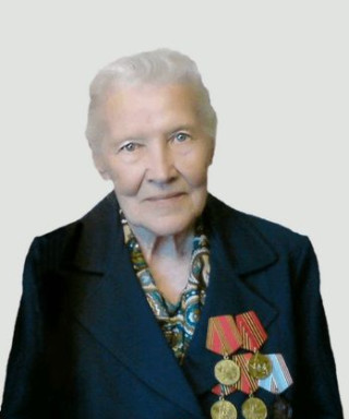 Митрофанова (Плотникова) Надежда Леонидовна